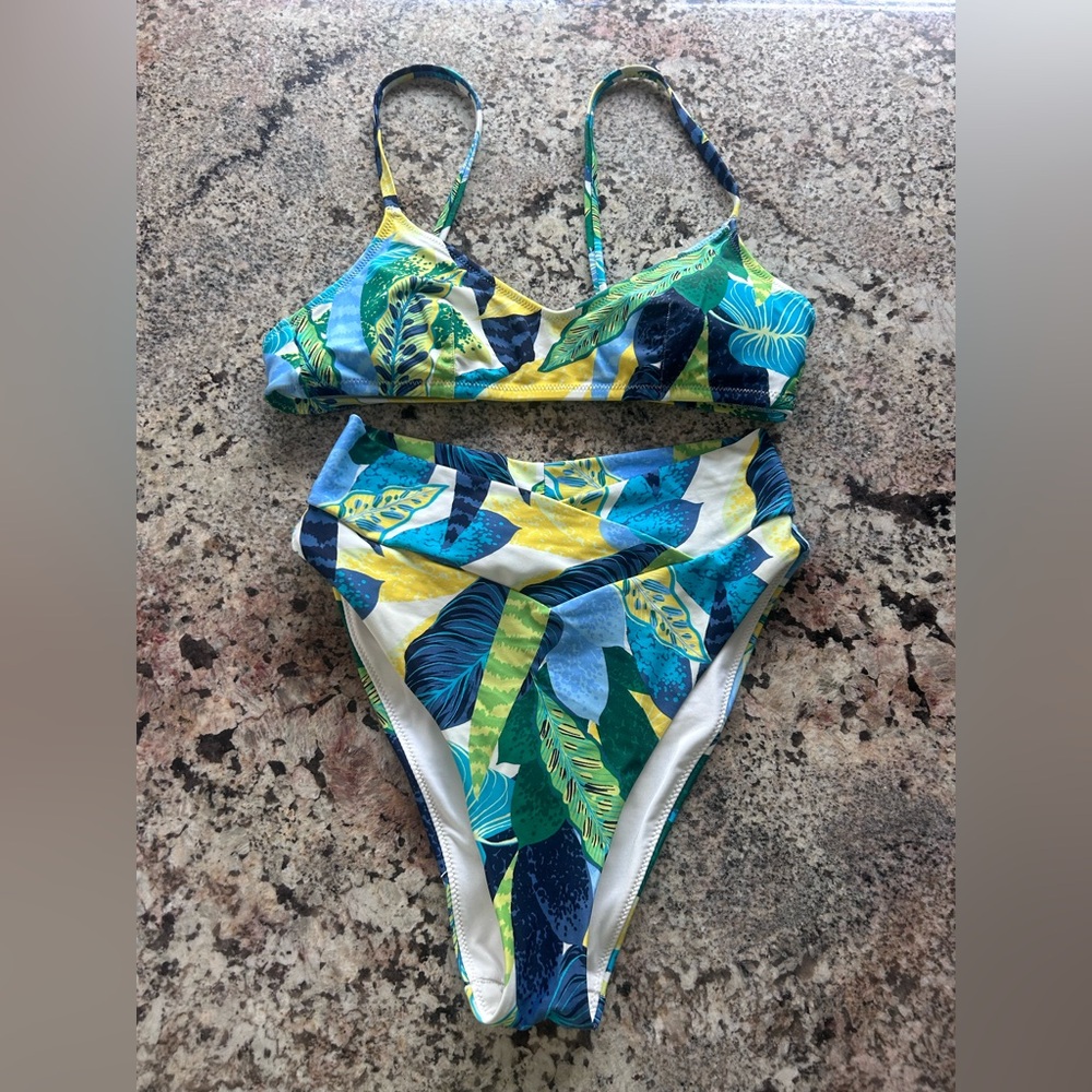 Aerie Scoop Top and Highest Cut Cheeky Bottoms - Bikini Set